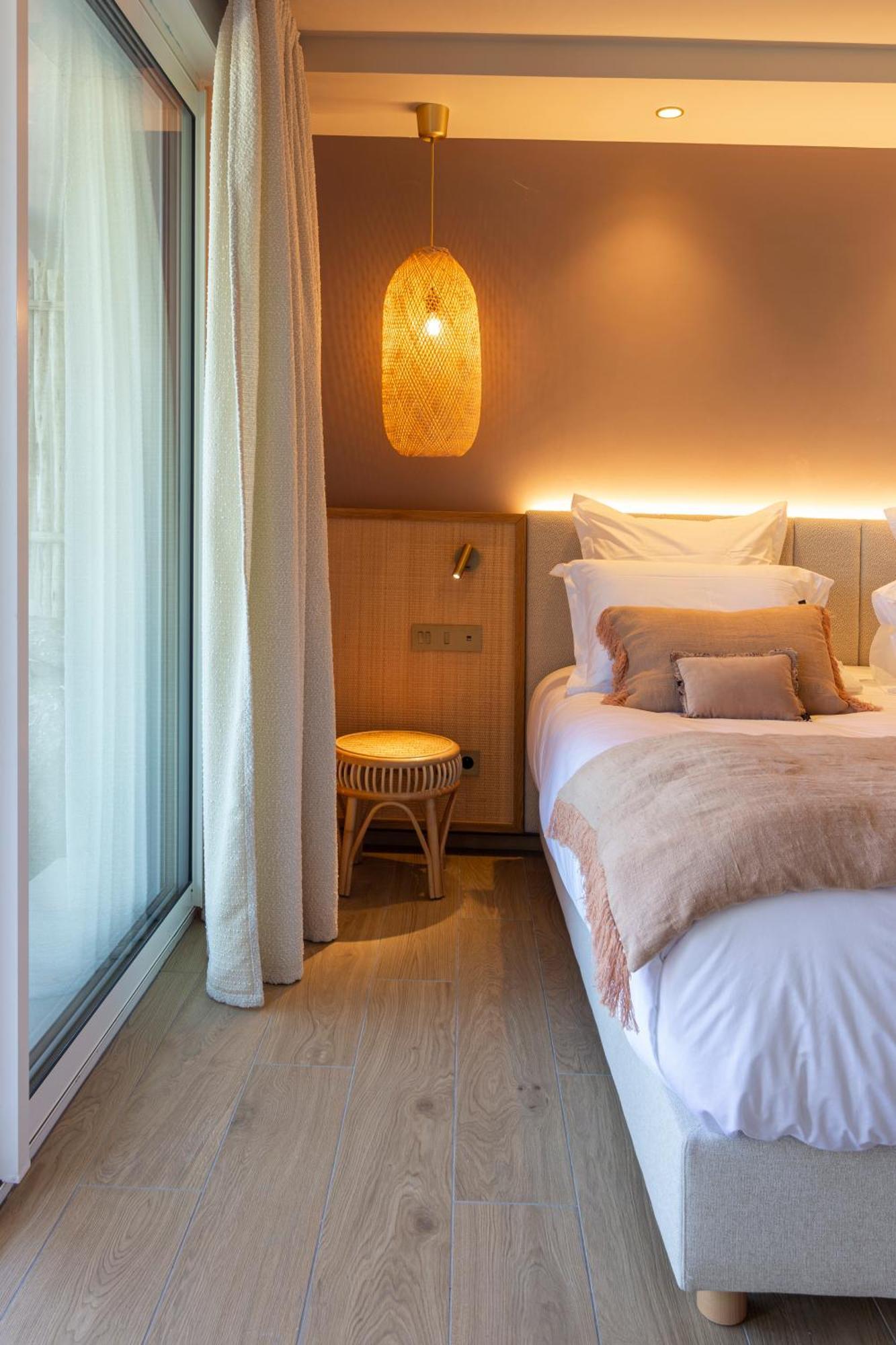 Hotel Riva Beach Порто-Веккьо Экстерьер фото
